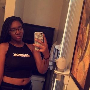 Meet your Posher, Aaronesha